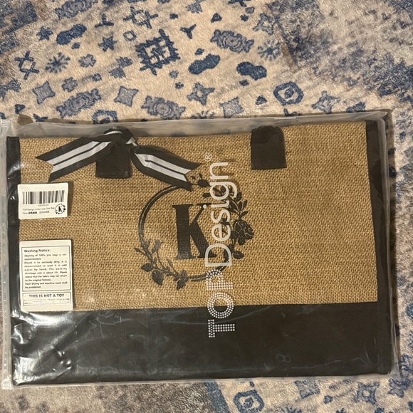 Handbags - TOTe Design Burlap and Black Tote Bag